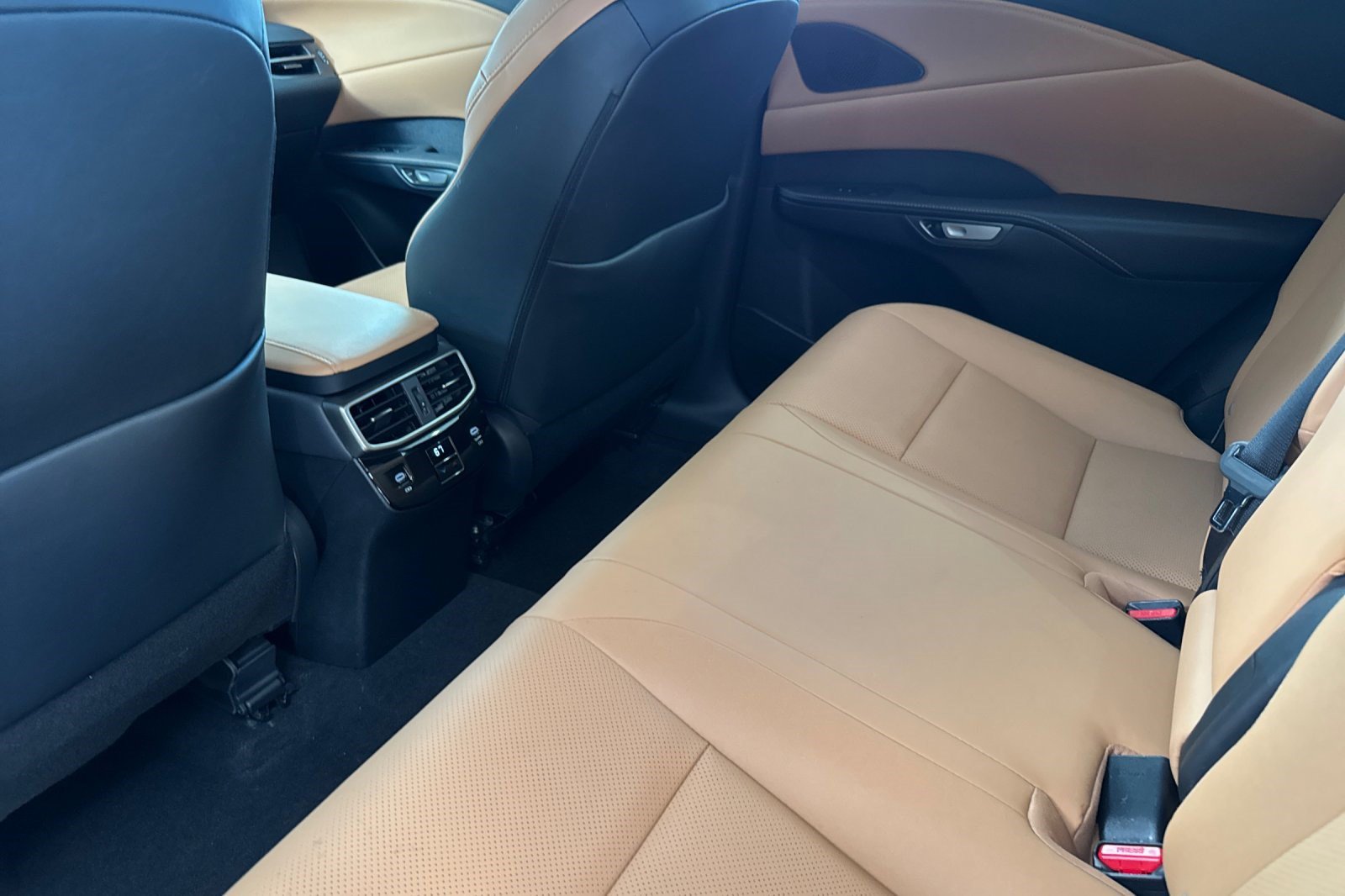 Certified 2024 Lexus RX 350 Premium FWD image 15
