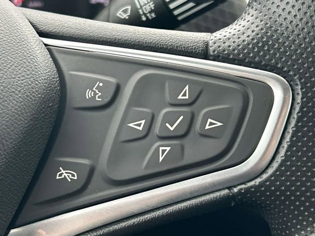 Used 2023 Chevrolet Malibu LT image 30