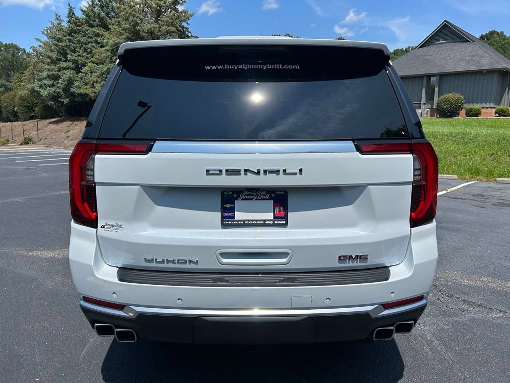 Used 2026 GMC Yukon XL Denali w/ Sun & Power Step Package AWD/4WD image 24