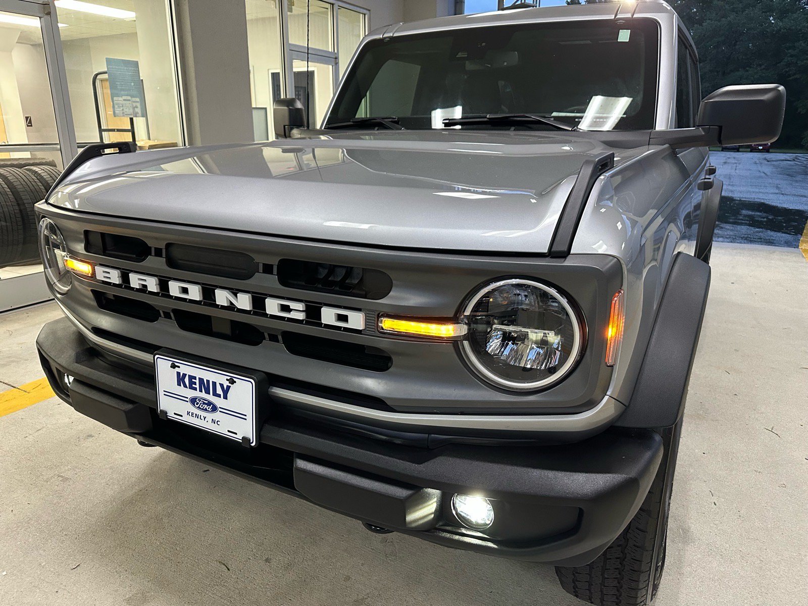 Certified 2024 Ford Bronco Big Bend AWD/4WD image 1