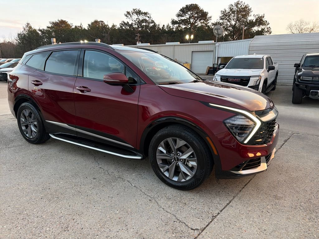 Used 2025 Kia Sportage SX image 10