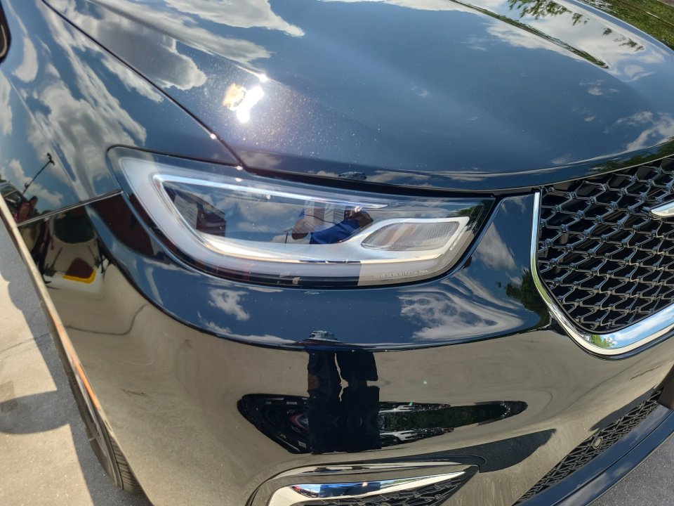 New 2025 Chrysler Pacifica Select image 24