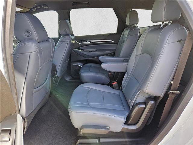 Used 2024 Buick Enclave Essence image 24