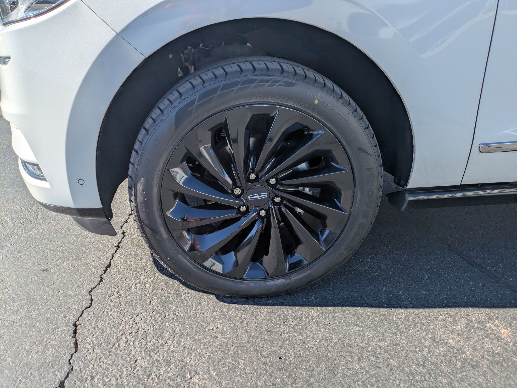 Used 2021 Lincoln Navigator Reserve image 11