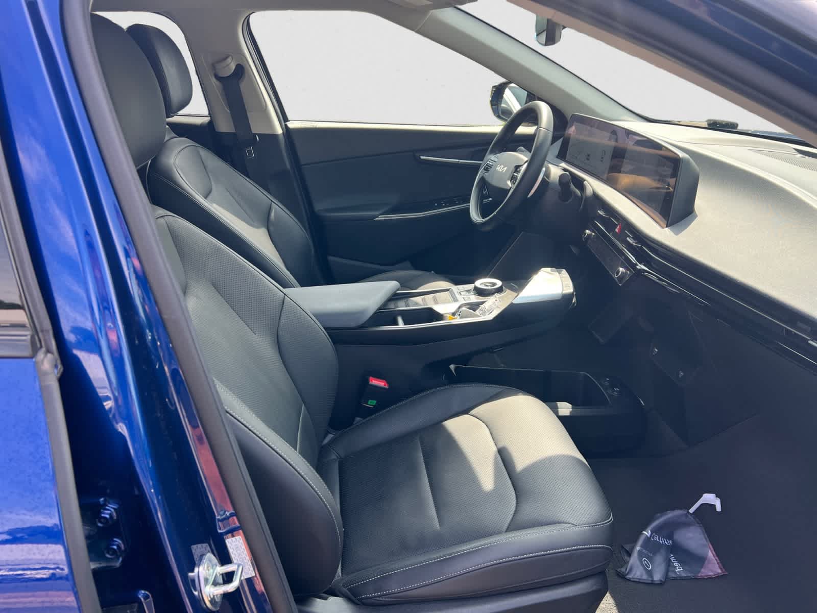 Certified 2022 Kia EV6 Wind RWD image 14