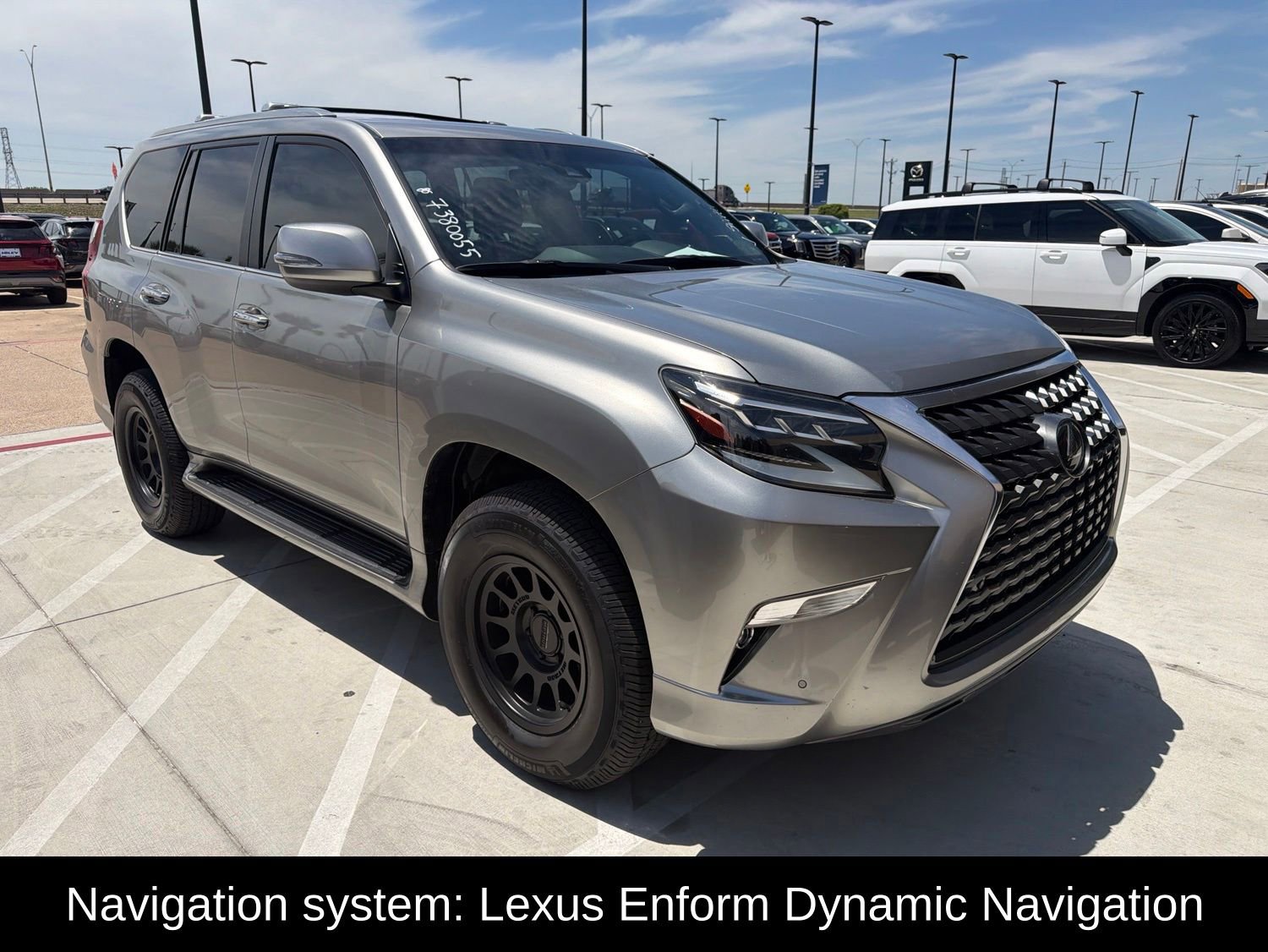 Used 2023 Lexus GX 460 Premium w/ Premium Package AWD/4WD image 3