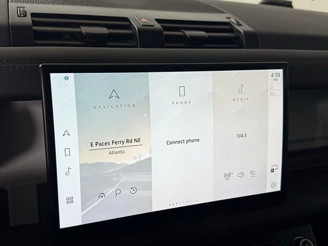 Certified 2024 Land Rover Defender 110 SE image 35