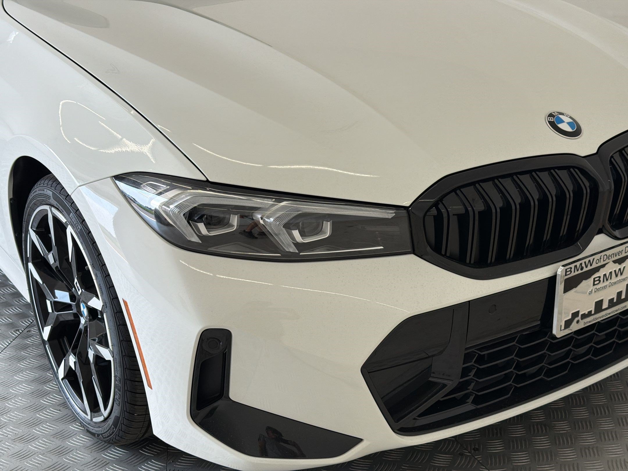 New 2026 BMW 330i xDrive Sedan w/ M Sport Package AWD/4WD image 12