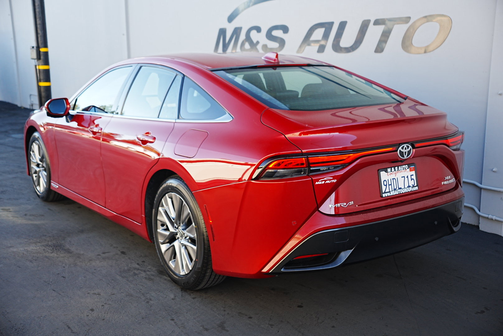 Used 2023 Toyota Mirai XLE w/ Advanced Technology Package image 6