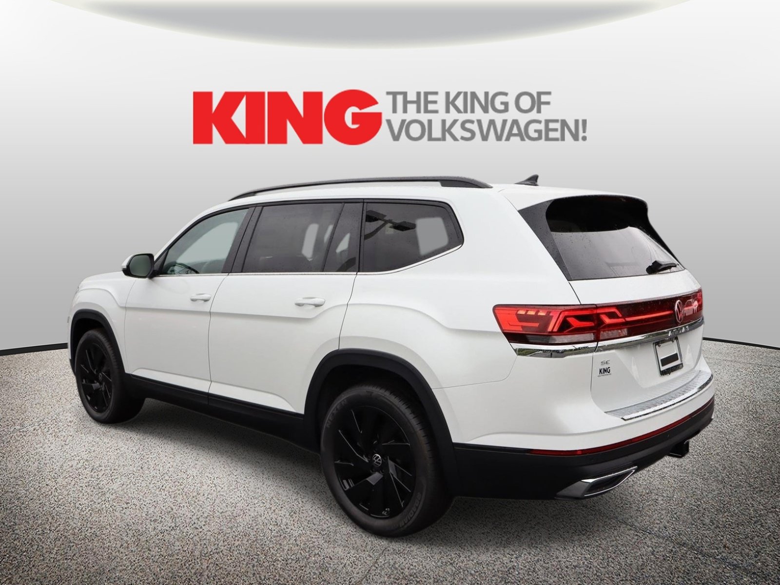 New 2026 Volkswagen Atlas SE FWD image 6
