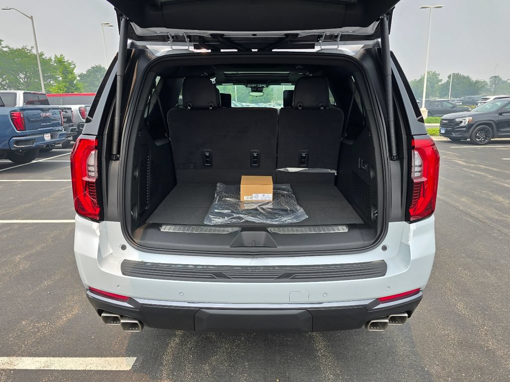 New 2026 GMC Yukon XL Denali Ultimate AWD/4WD image 28
