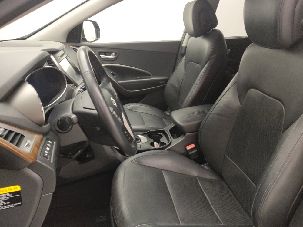 Used 2017 Hyundai Santa Fe Limited FWD image 17