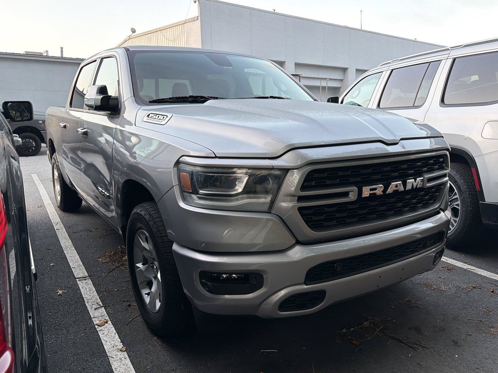 Used 2023 RAM 1500 Big Horn AWD/4WD image 3