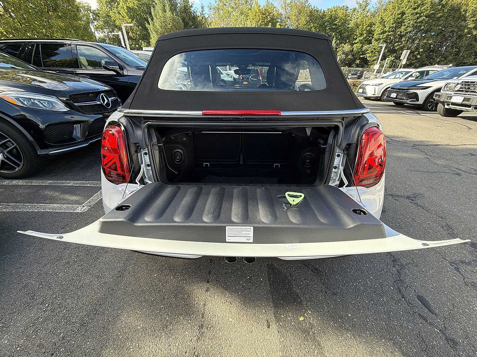 Used 2023 MINI Cooper S FWD image 27