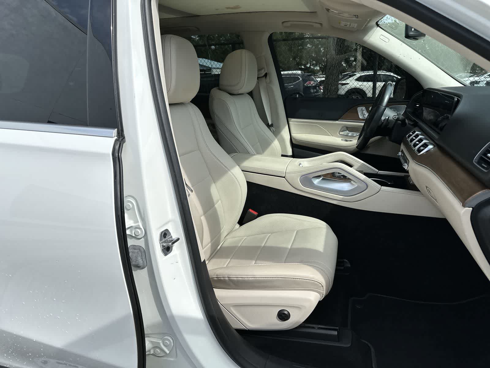 Used 2022 Mercedes-Benz GLE 350 image 9