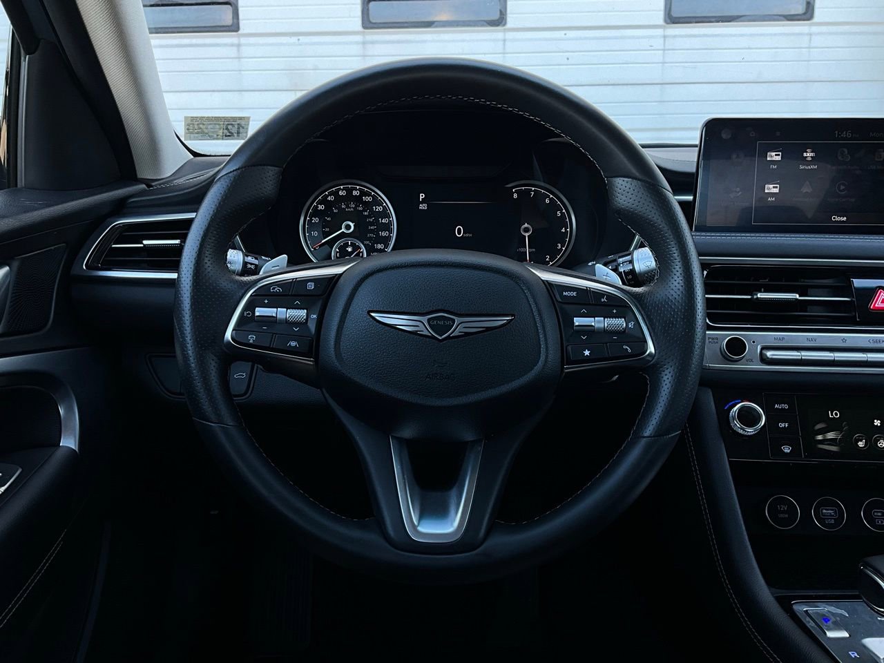 Used 2025 Genesis G70 2.5T image 32