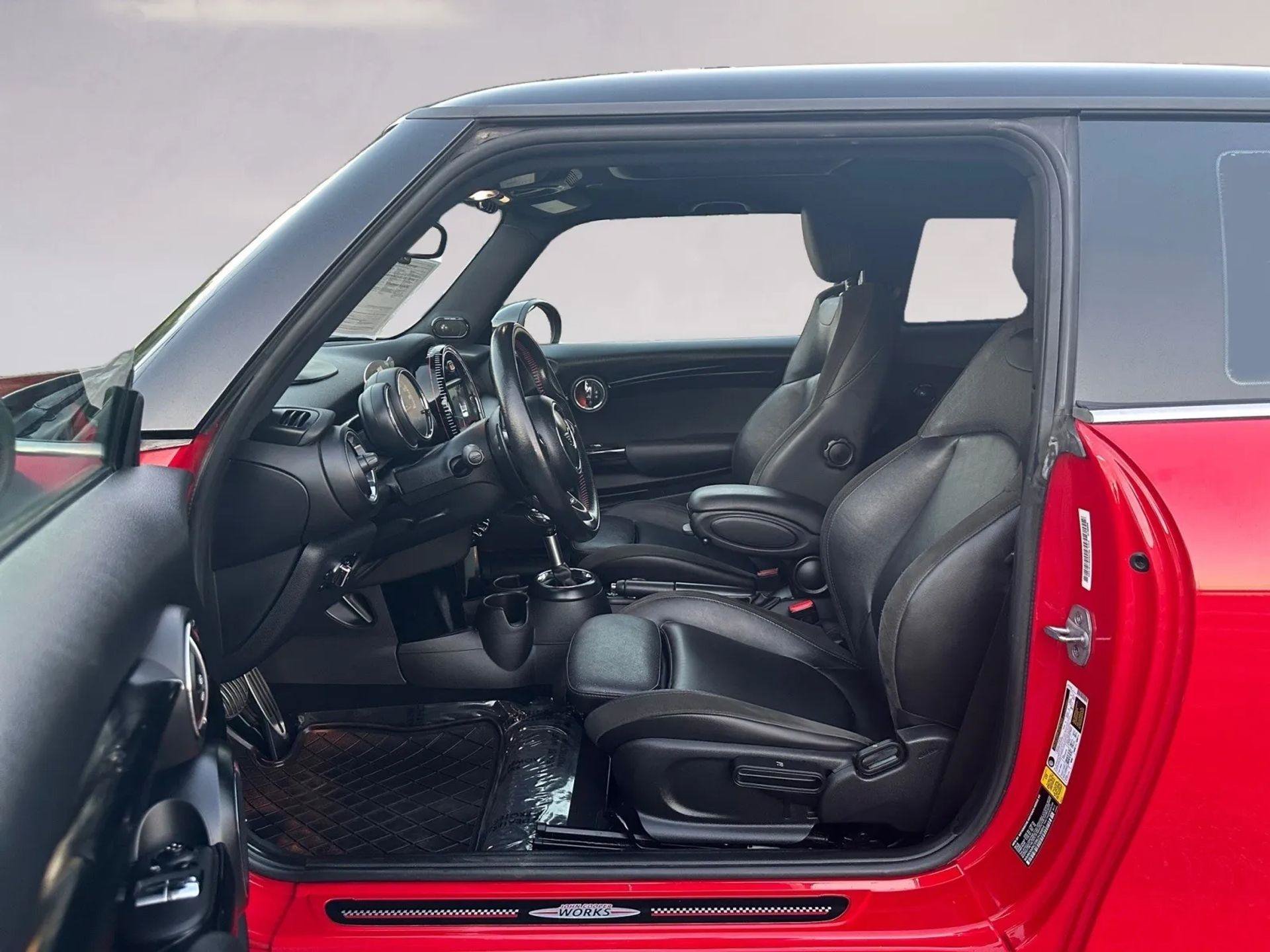 Used 2019 MINI Cooper John Cooper Works FWD image 11
