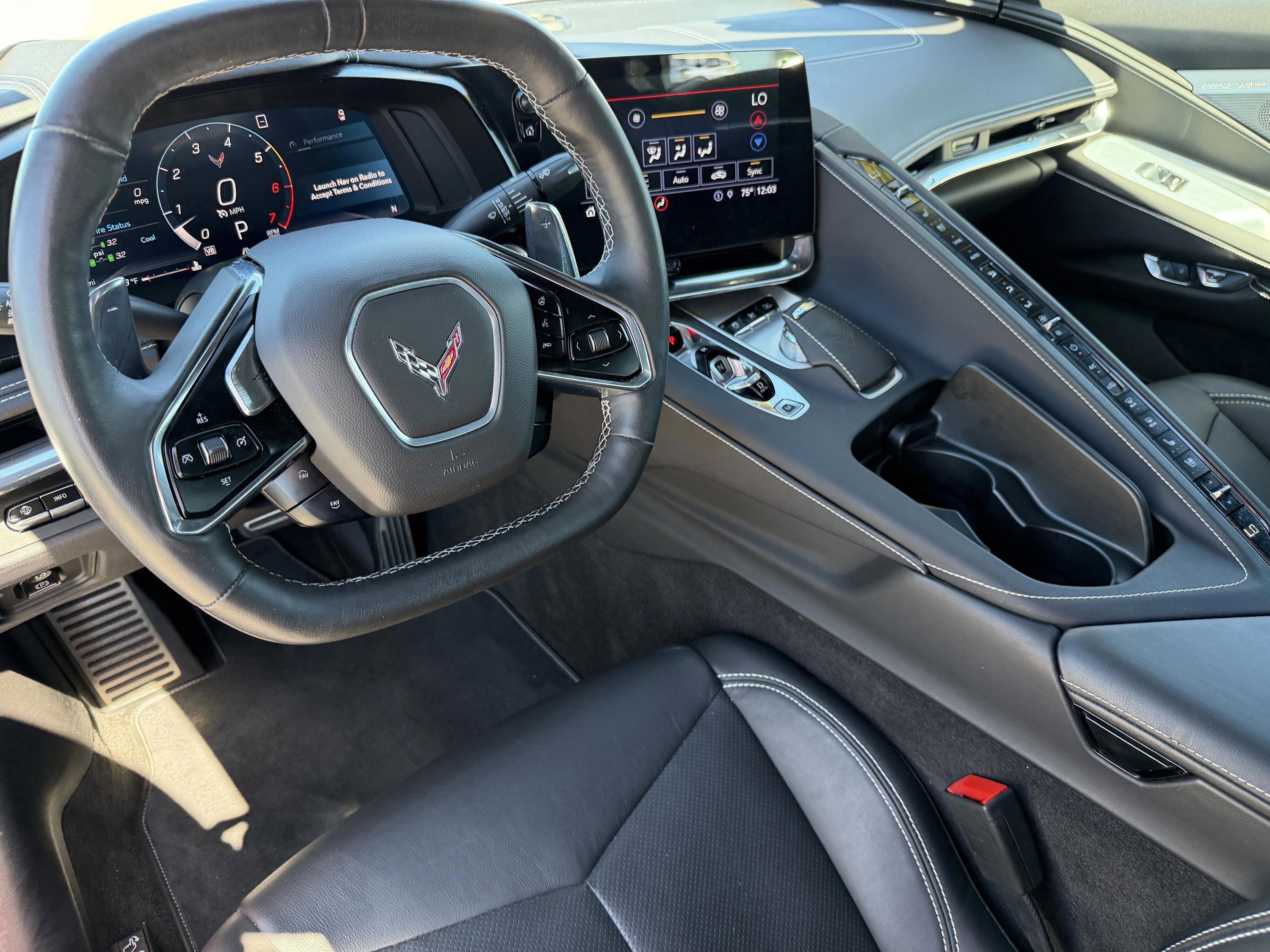 Used 2020 Chevrolet Corvette Stingray Preferred Cpe w/ 2LT Preferred Equipment Group image 16