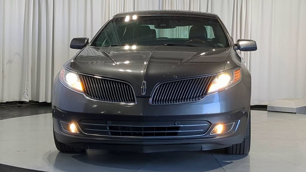 Used 2015 Lincoln MKS AWD w/ Equipment Group 201A image 3