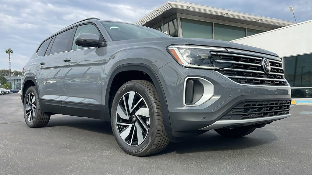 New 2026 Volkswagen Atlas SE FWD image 5