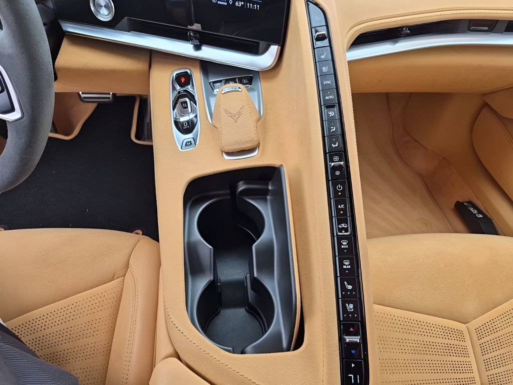 Used 2022 Chevrolet Corvette Stingray Premium Cpe w/ Engine Appearance Package image 33