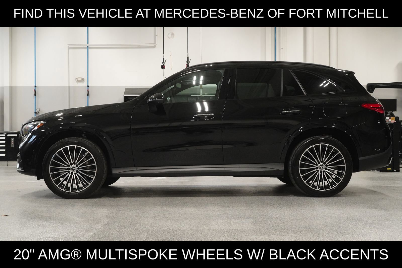 Used 2025 Mercedes-Benz GLC 350e 4MATIC image 4