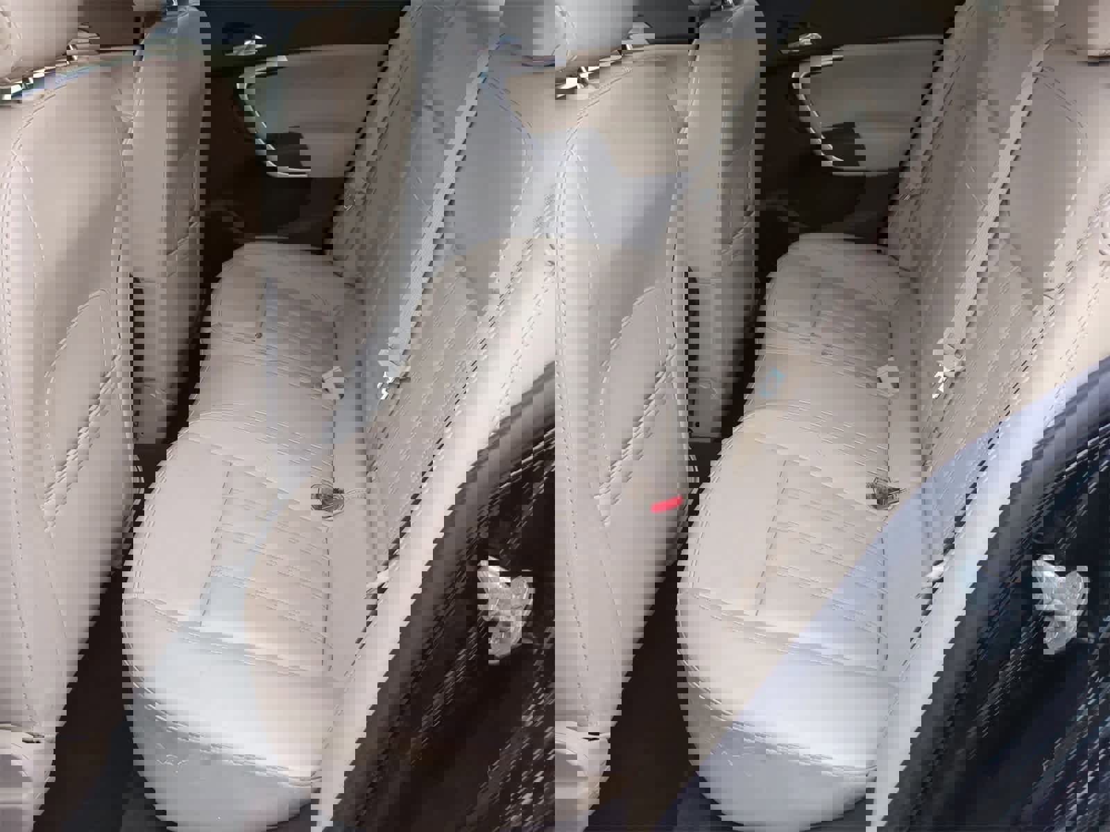 Used 2013 Buick Regal Premium image 18