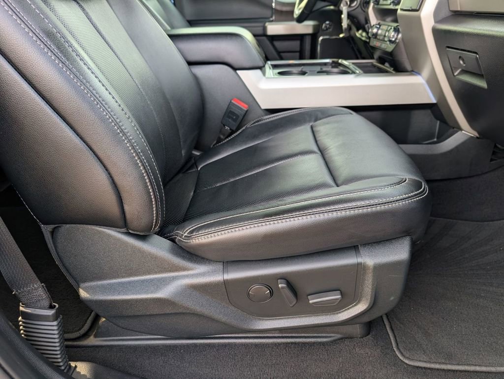 Used 2020 Ford F250 Lariat w/ Lariat Value Package image 46