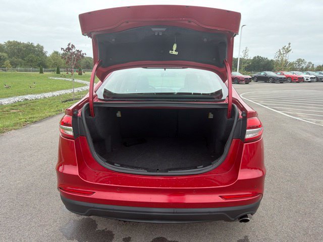 Used 2020 Ford Fusion SEL FWD image 10