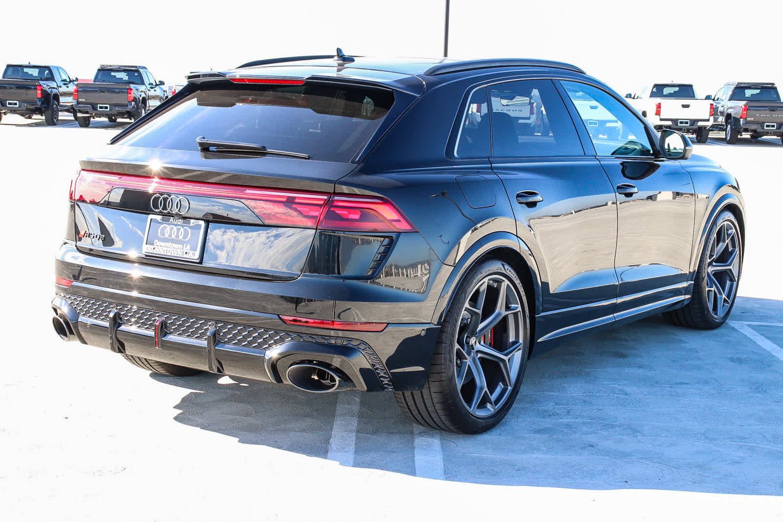 New 2025 Audi RS Q8 performance image 5