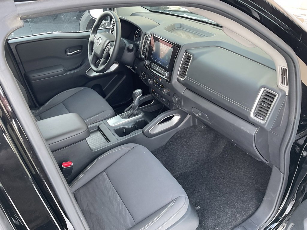 Used 2024 Nissan Frontier SV w/ SV Convenience Package image 18
