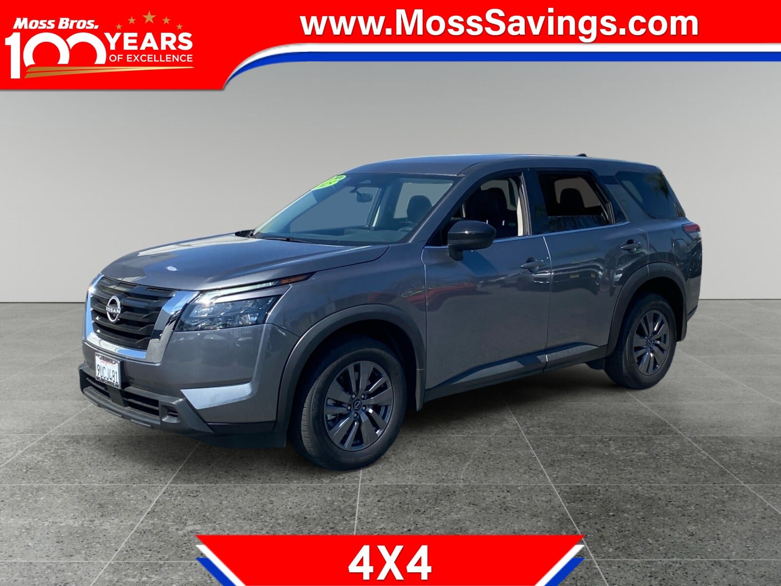 Used 2025 Nissan Pathfinder S image 1