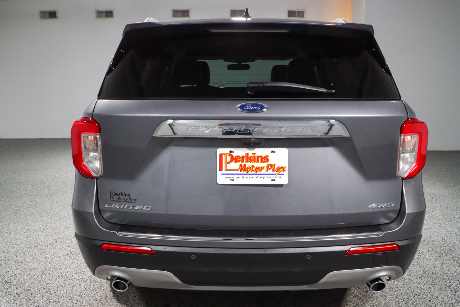 Used 2022 Ford Explorer Limited AWD/4WD image 8