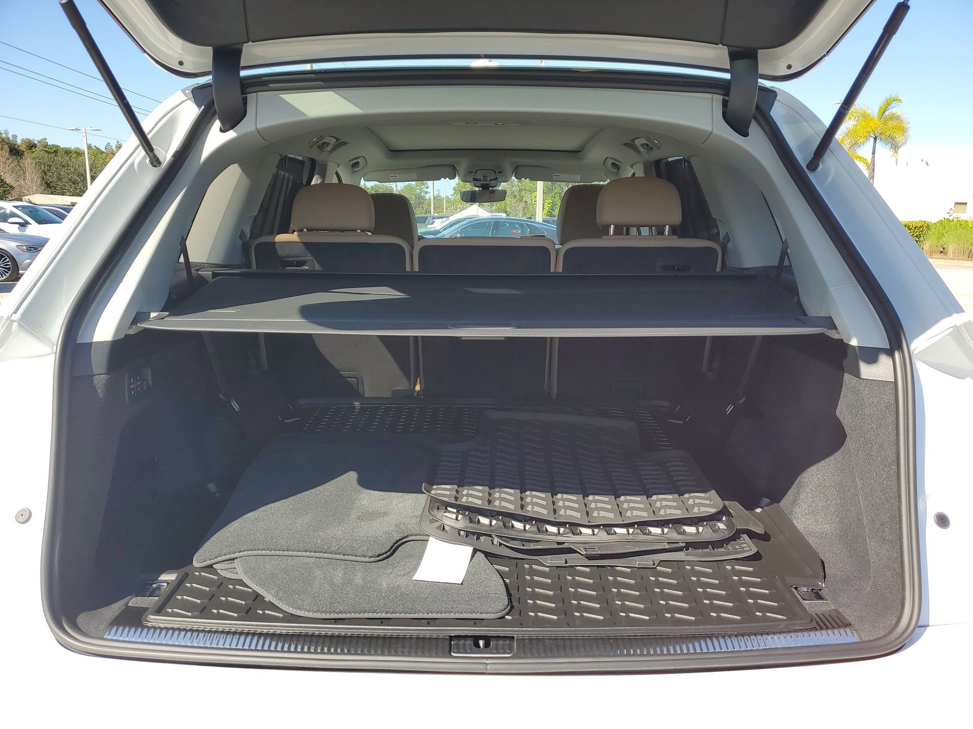 New 2026 Audi Q7 2.0T Premium Plus image 9