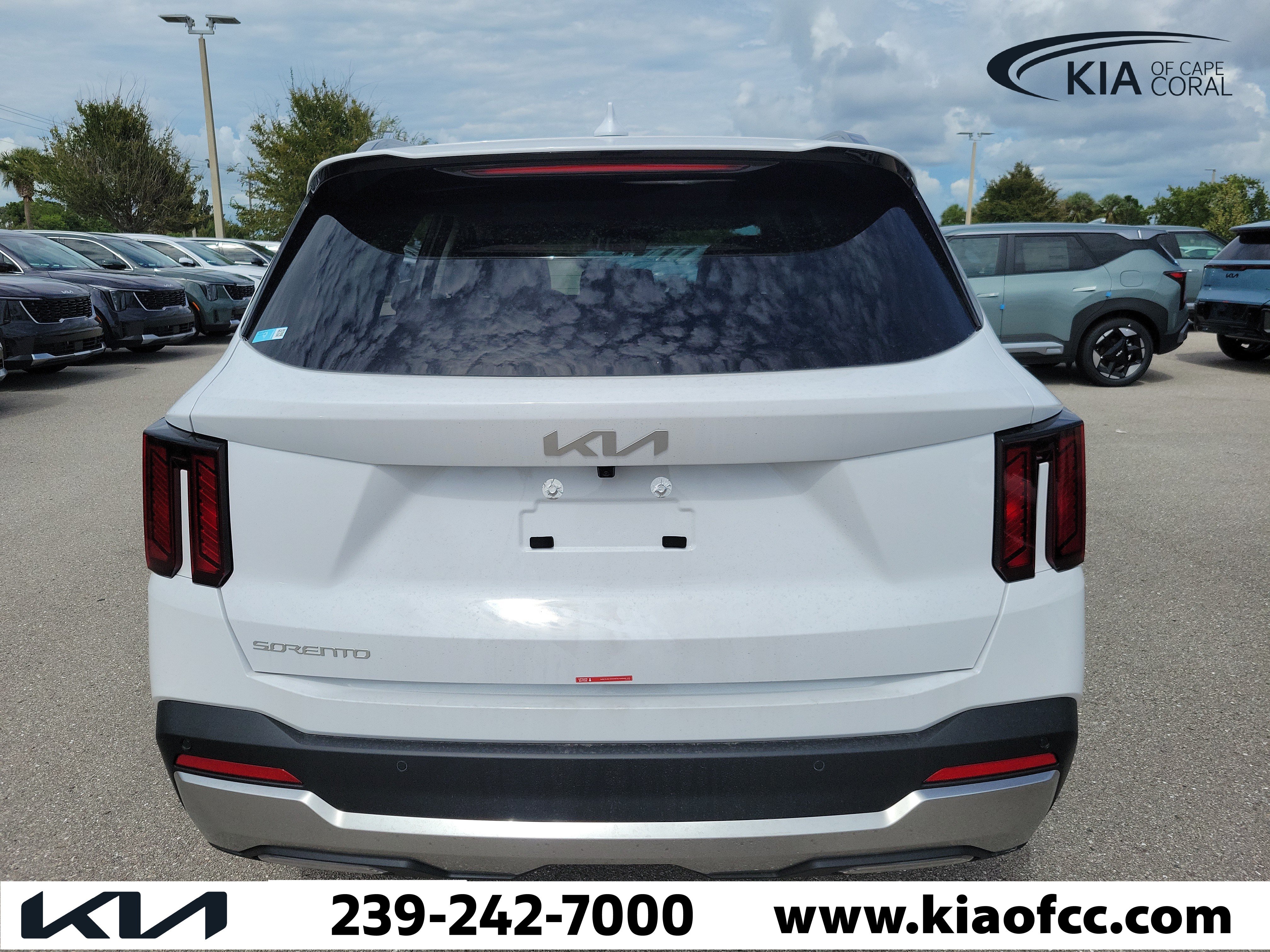 New 2026 Kia Sorento S FWD image 8