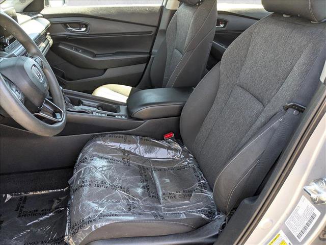 Used 2023 Honda Accord EX image 15