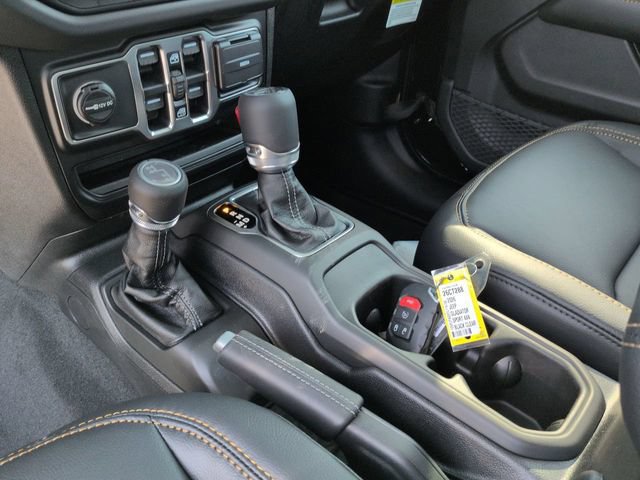 New 2026 Jeep Gladiator Sport AWD/4WD image 19