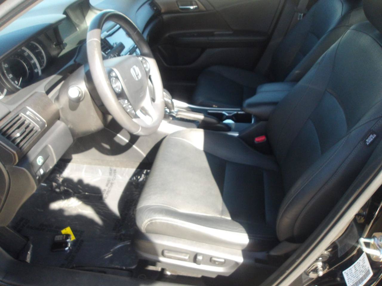 Used 2014 Honda Accord EX-L image 19
