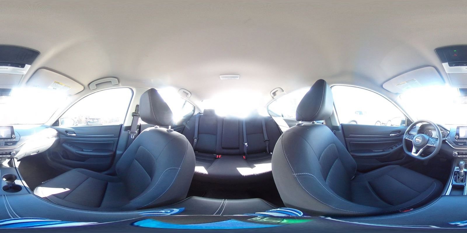 Used 2025 Nissan Altima 2.5 SV image 40