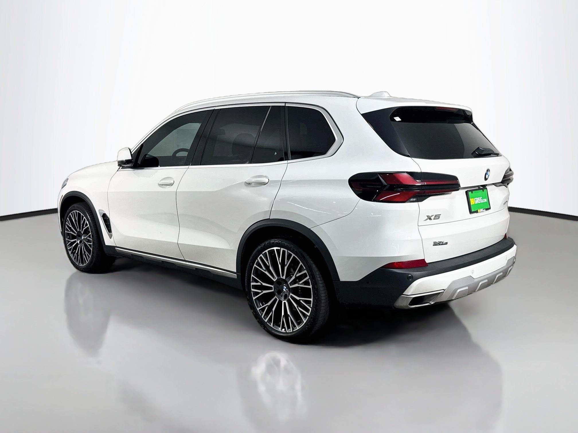 Used 2024 BMW X5 sDrive40i w/ Premium Package RWD image 7