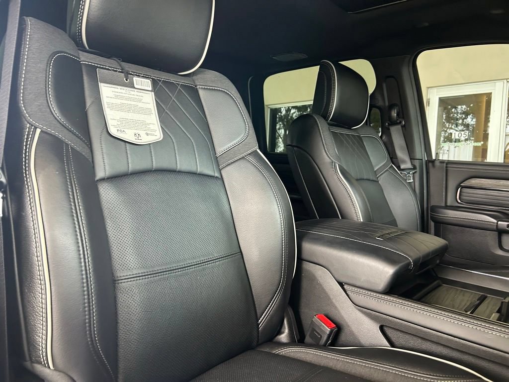 Used 2025 RAM 2500 Limited AWD/4WD image 29