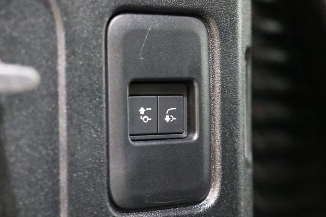 Used 2023 Land Rover Defender 110 75th Limited Edition AWD/4WD image 34