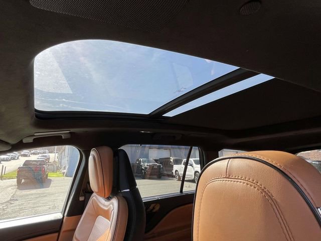Used 2021 Lincoln Aviator Black Label AWD/4WD image 22
