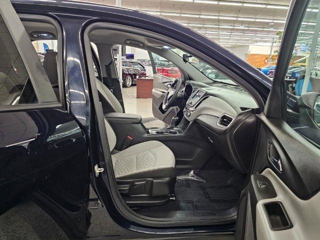 Used 2021 Chevrolet Equinox LS w/ LS Convenience Package FWD image 30