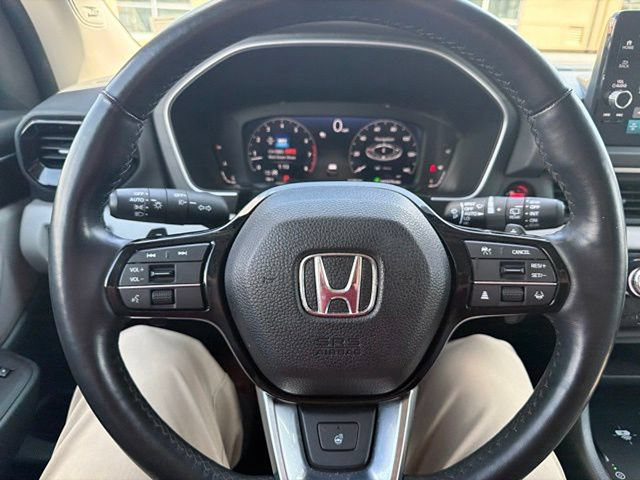 Used 2023 Honda Pilot Elite image 24