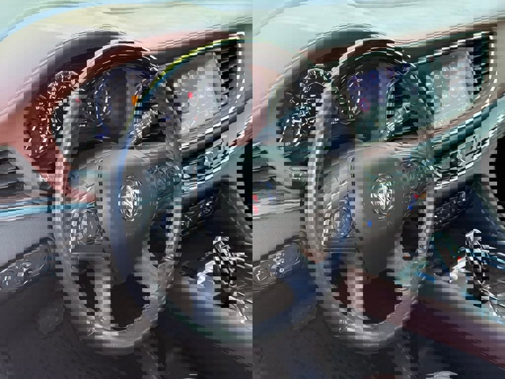 Used 2021 Buick Enclave Avenir w/ Avenir Technology Package image 18