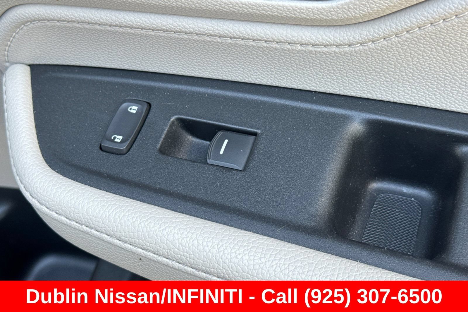 Used 2025 Honda Odyssey EX-L image 23