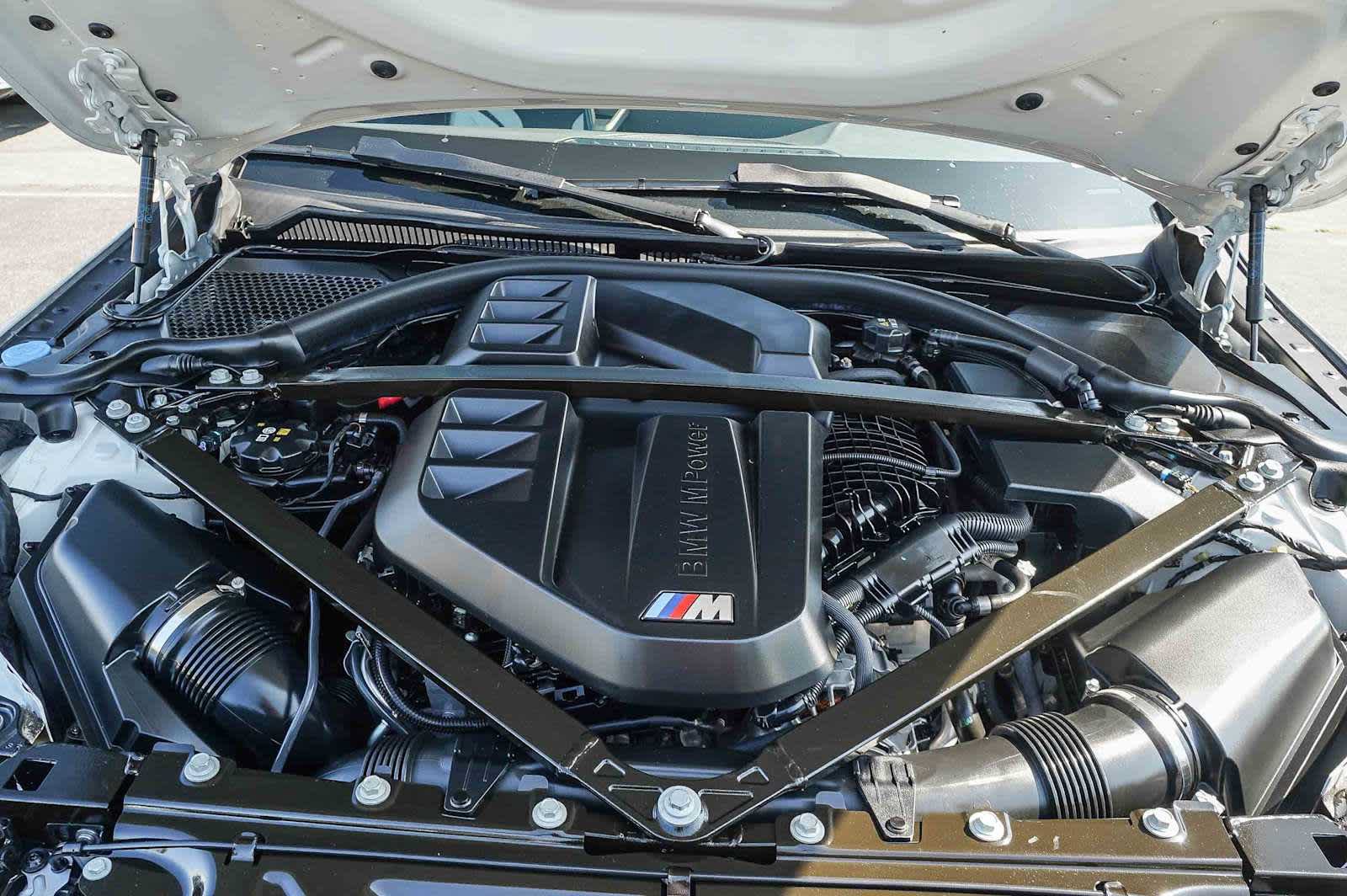 Used 2024 BMW M4 xDrive Competition AWD/4WD image 28