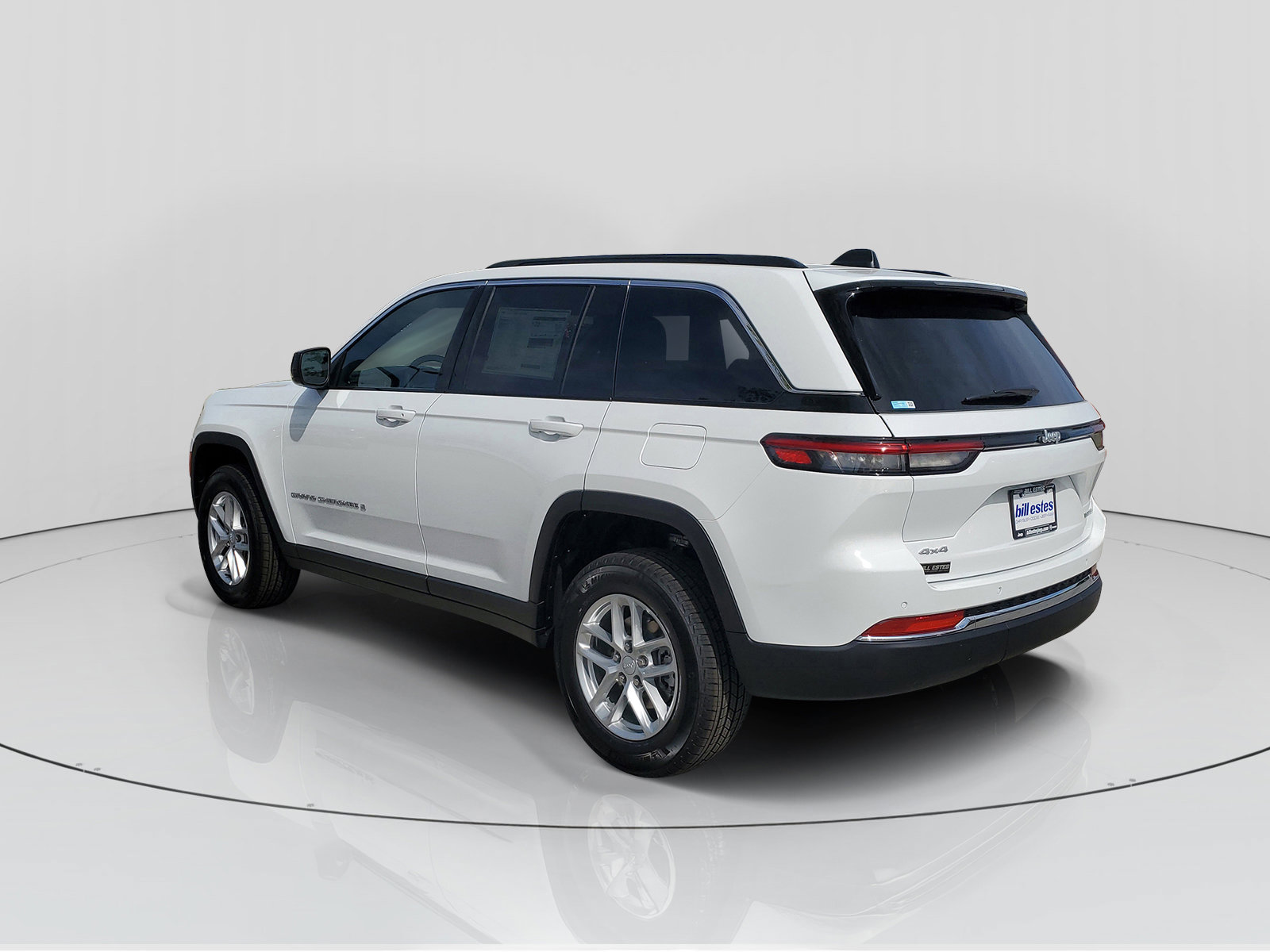 New 2025 Jeep Grand Cherokee Laredo X image 3