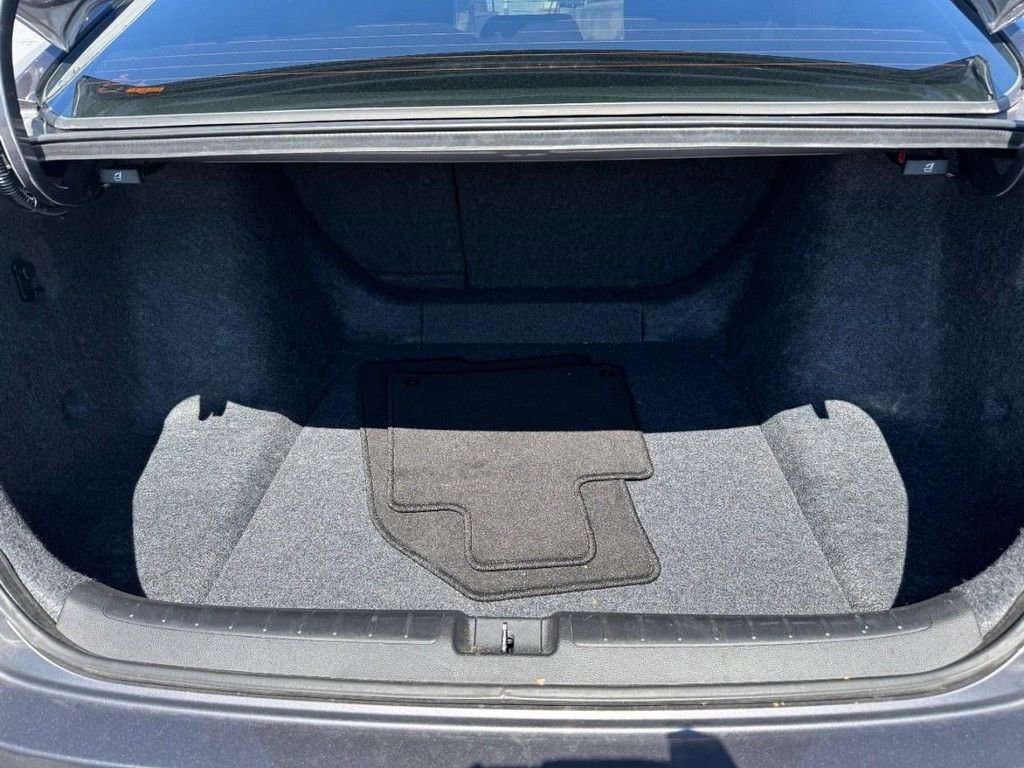 Used 2021 Honda Accord EX-L image 4